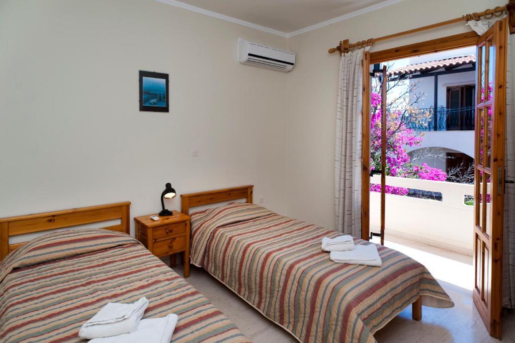 Villa Alexander Kalathas Zimmer foto
